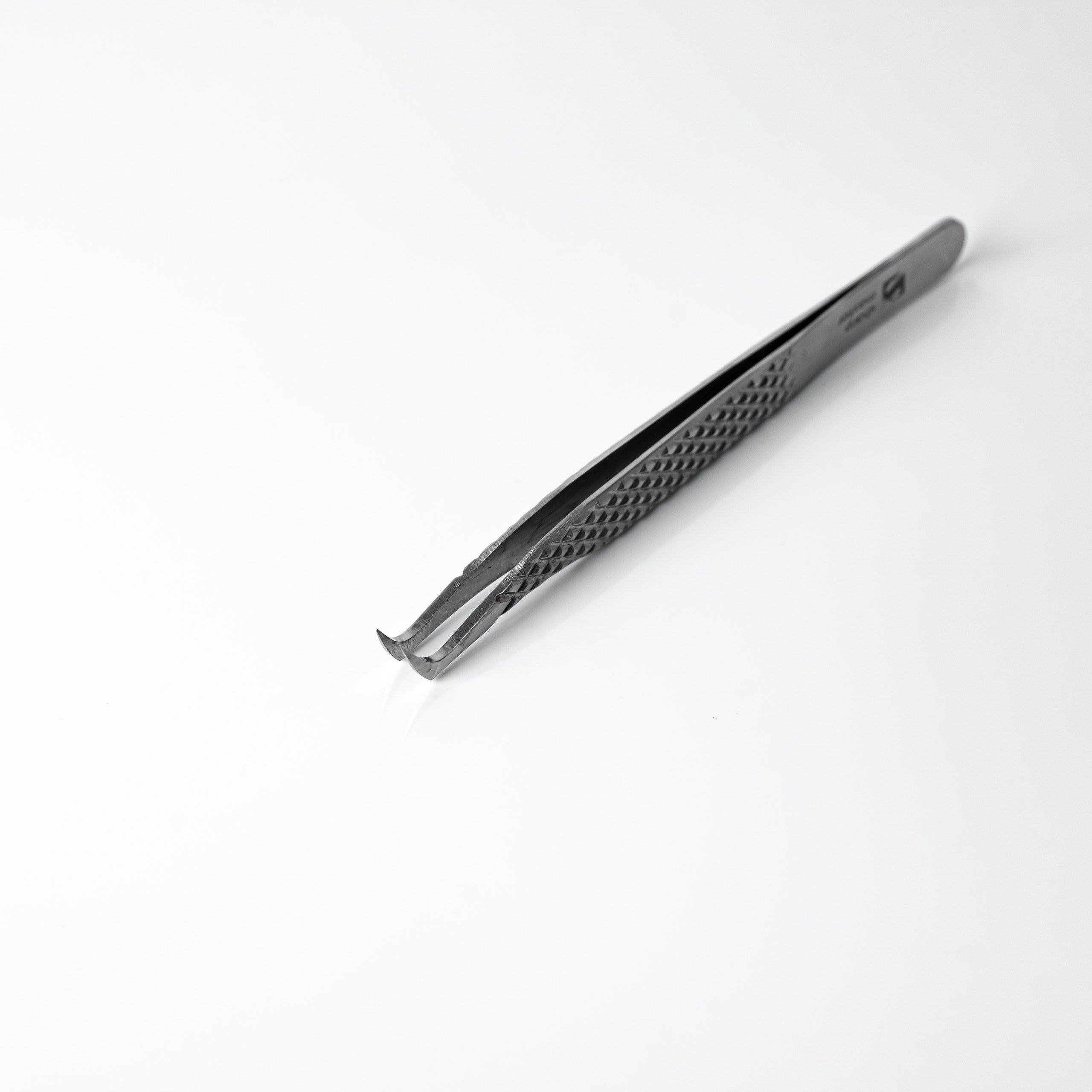 Pinceta za trepavice m-04