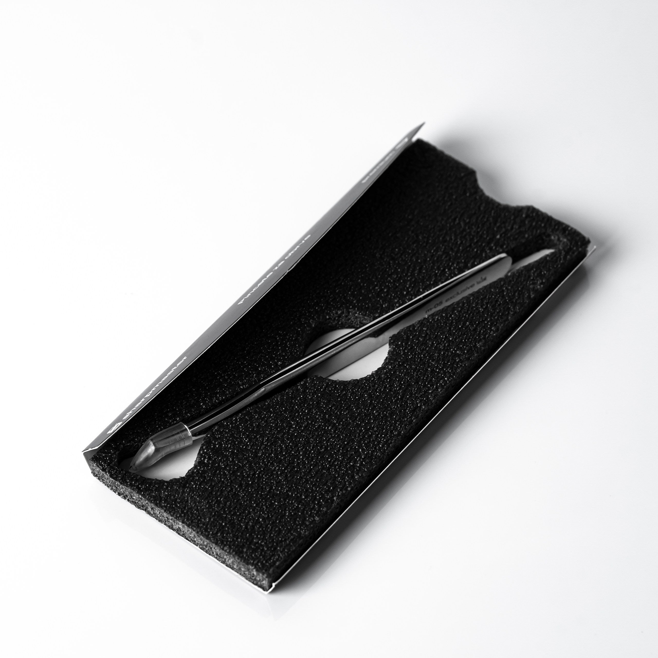 Pinceta za trepavice m-05